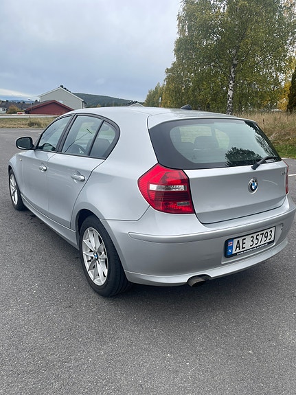 BMW 116i 4 of 13
