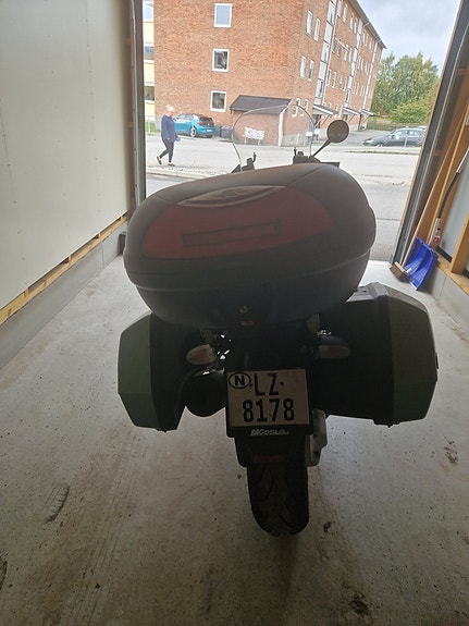 BMW K 1200 GT 2 of 9