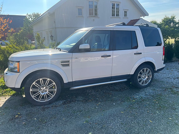 Land Rover Discovery 4 3 of 13