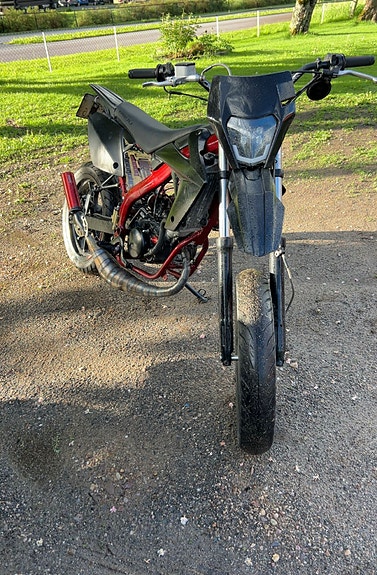 Rieju MRT 50 Enduro 6 of 19