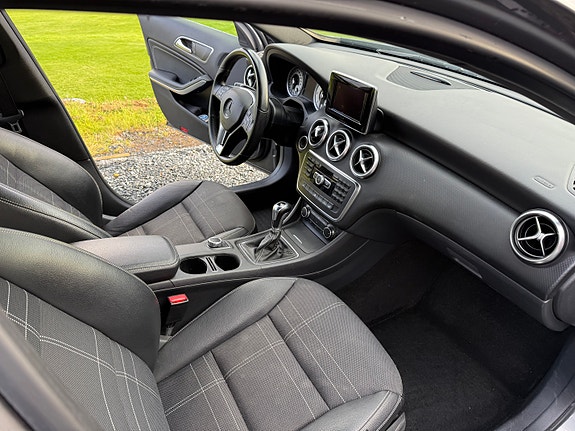 Mercedes-Benz A180 d 10 of 16