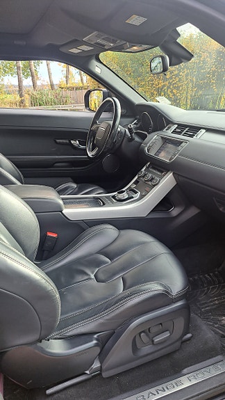 Land Rover Range Rover 8 of 11