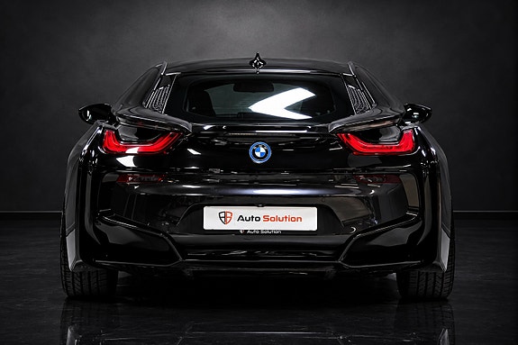 BMW i8 7 of 26
