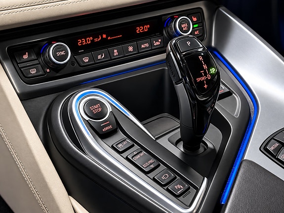 BMW i8 15 of 26