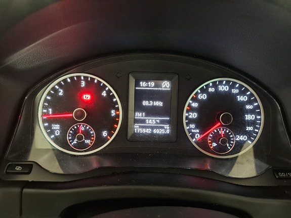 Volkswagen Tiguan 15 of 24