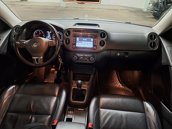 Volkswagen Tiguan 11 of 24