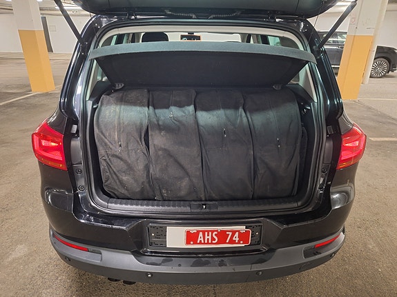 Volkswagen Tiguan 14 of 24