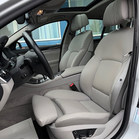 BMW 530d 9 of 30