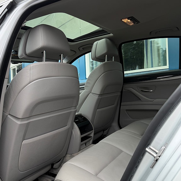 BMW 530d 14 of 30