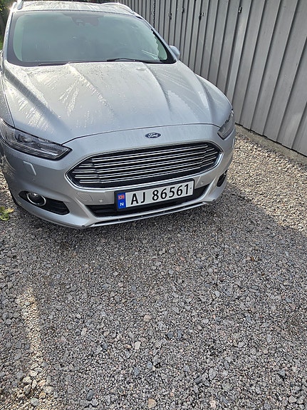 Ford Mondeo 12 of 30