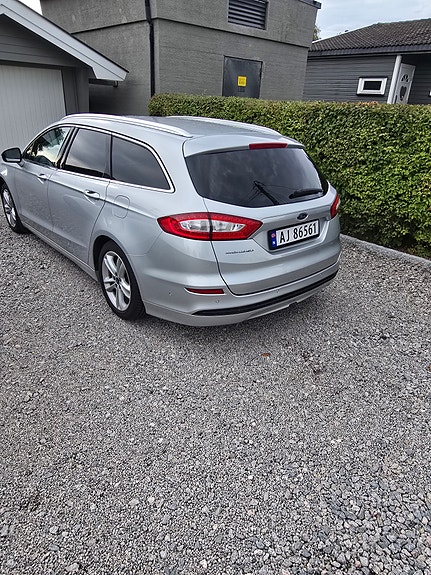 Ford Mondeo 5 of 30