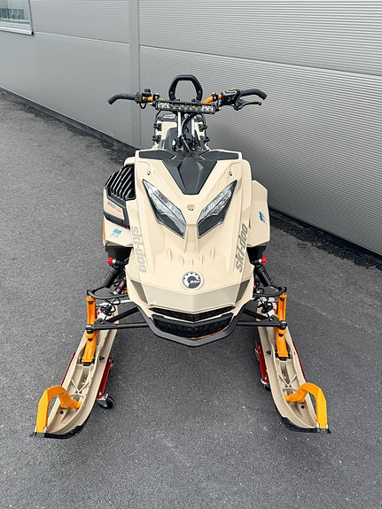 Ski-doo Freeride STD 850 E-TEC Turbo R 4 of 12