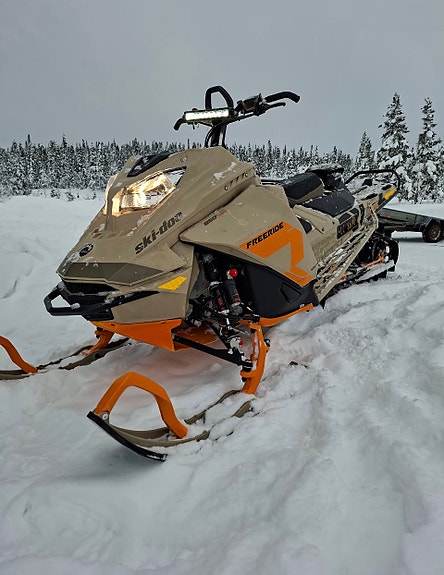 Ski-doo Freeride STD 850 E-TEC Turbo R 10 of 12
