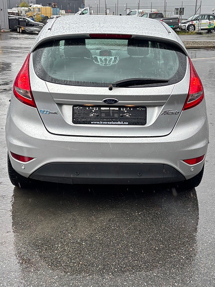 Ford Fiesta 4 of 22