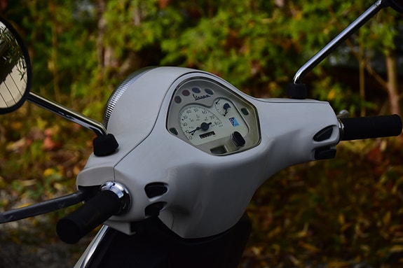 Vespa LX 50 7 of 8