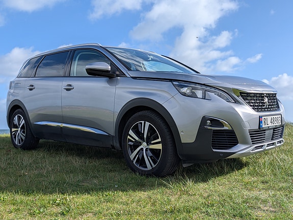 Peugeot 5008 3 of 30