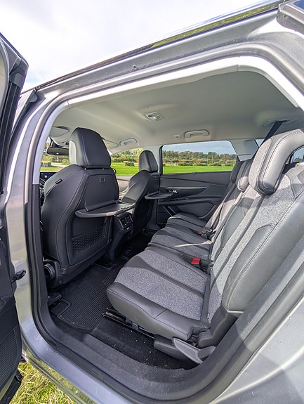 Peugeot 5008 10 of 30