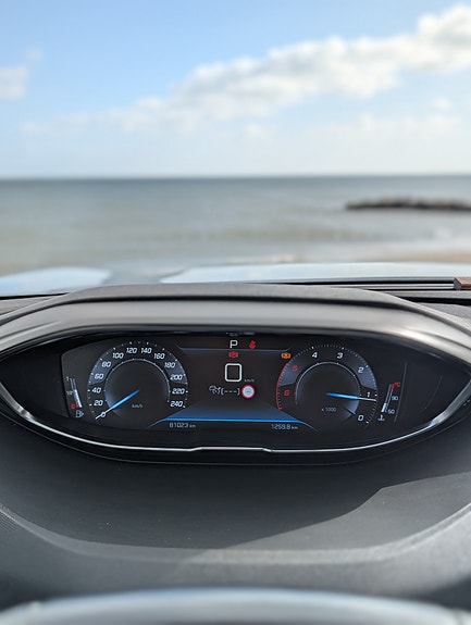 Peugeot 5008 16 of 30