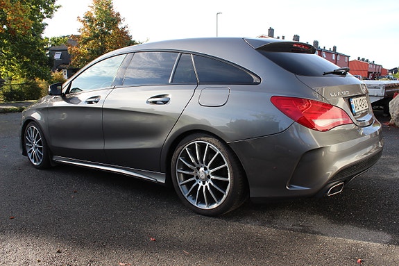 Mercedes-Benz CLA180 6 of 30