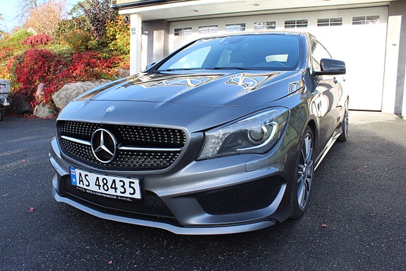 Mercedes-Benz CLA180 3 of 30