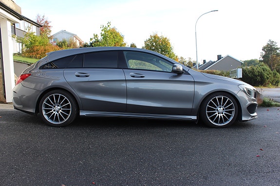 Mercedes-Benz CLA180 11 of 30