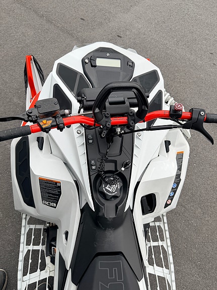 Ski-doo Freeride 850 E-TEC Turbo 5 of 22