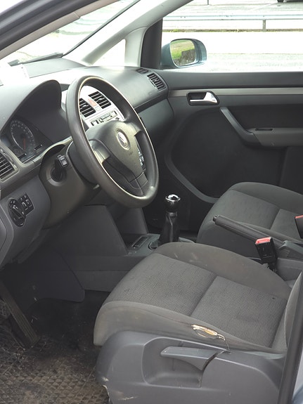 Volkswagen Touran 16 of 30