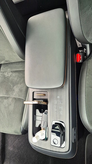 Nissan Ariya 13 of 28