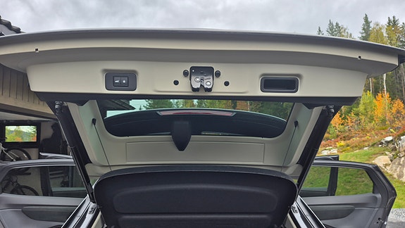 Nissan Ariya 23 of 28