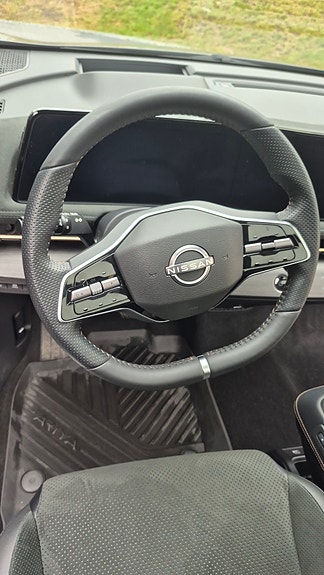Nissan Ariya 12 of 28