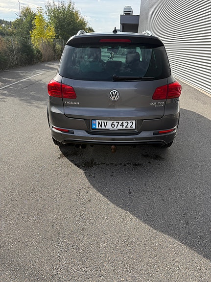 Volkswagen Tiguan 7 of 24