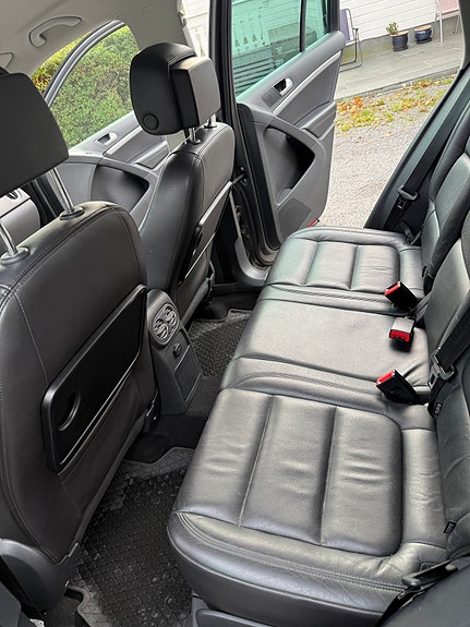 Volkswagen Tiguan 10 of 24