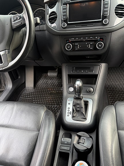 Volkswagen Tiguan 14 of 24