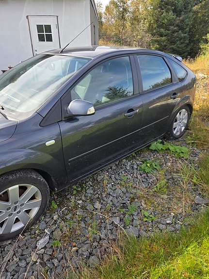 Ford Focus 3 of 9