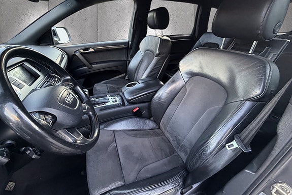 Audi Q7 14 of 30