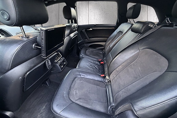 Audi Q7 18 of 30