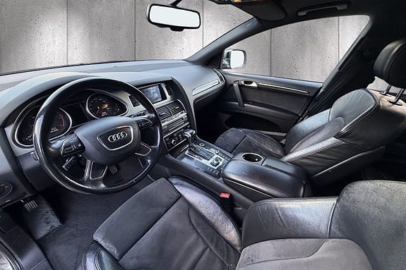 Audi Q7 11 of 30