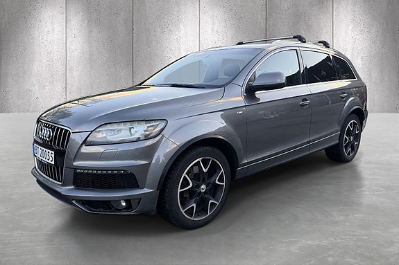 Audi Q7 4 of 30