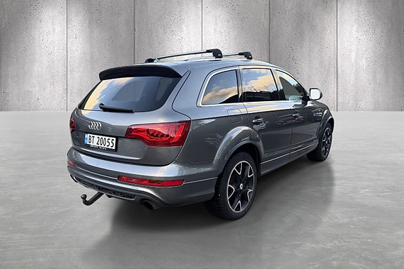 Audi Q7 7 of 30