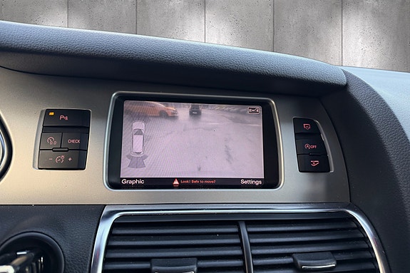 Audi Q7 19 of 30