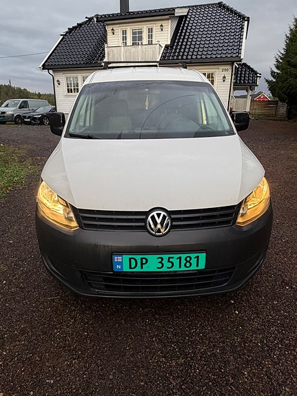 Volkswagen Caddy Maxi 2 of 15