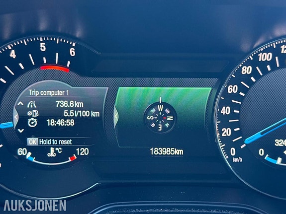 Ford Mondeo 15 of 25
