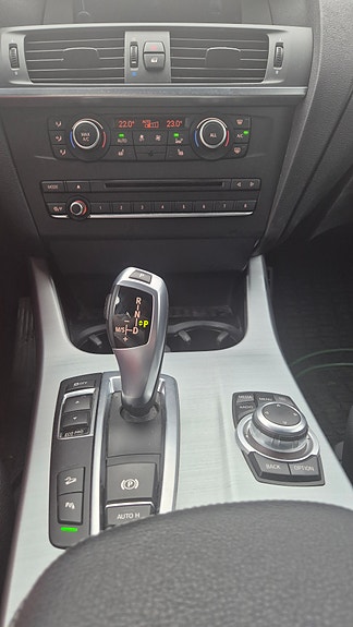 BMW X3 10 of 12