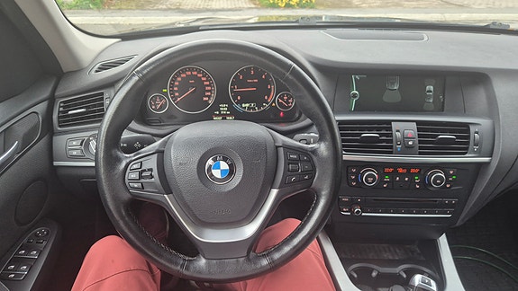 BMW X3 7 of 12