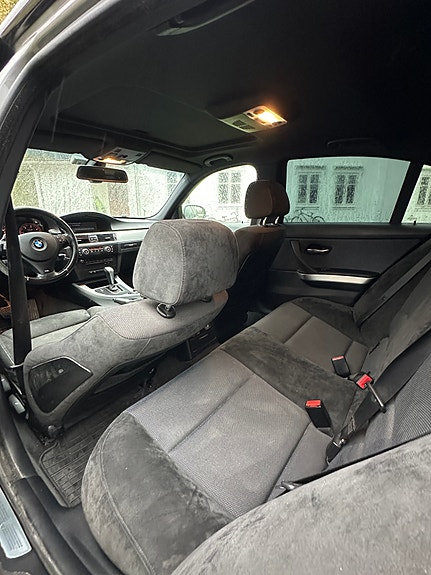 BMW 325d 10 of 15