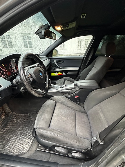 BMW 325d 9 of 15
