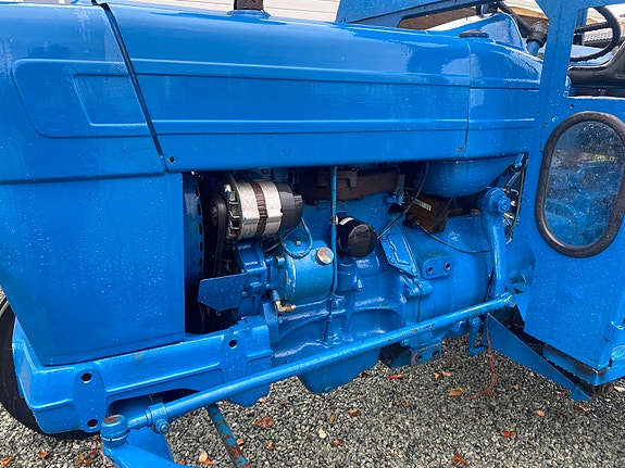 Ford 4600 5 of 25
