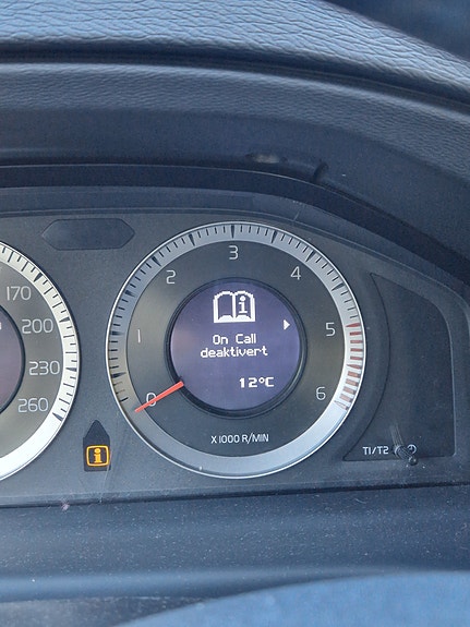 Volvo V70 17 of 30