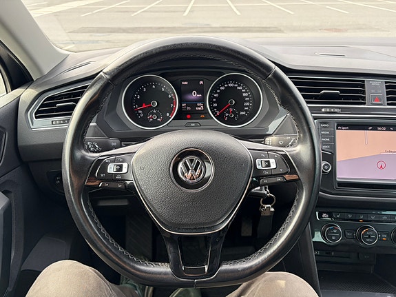 Volkswagen Tiguan 18 of 30