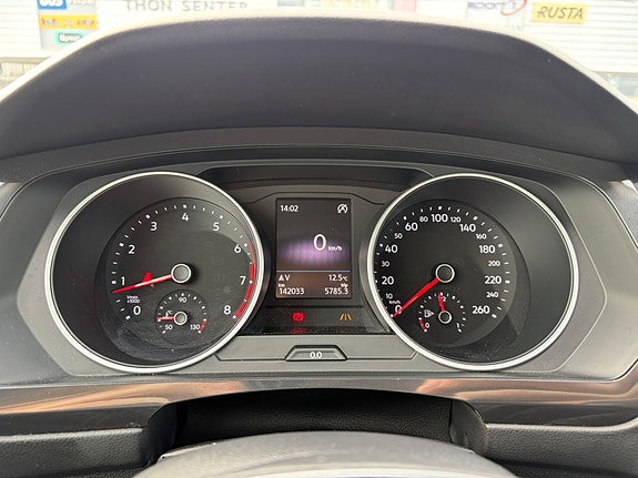 Volkswagen Tiguan 19 of 30